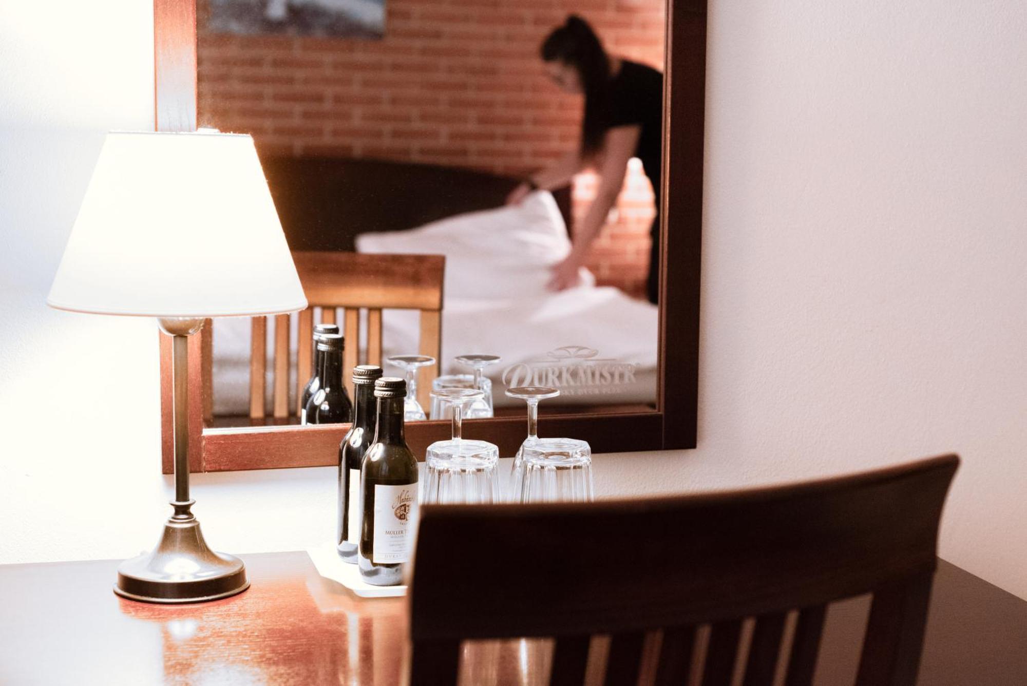 Hotel Purkmistr เปิลเซน ภายนอก รูปภาพ
